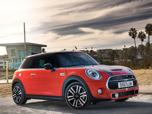 2018COOPER S HARDTOP w^