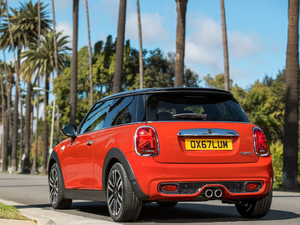 2018COOPER S HARDTOP w^