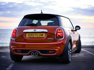 2018COOPER S HARDTOP w^