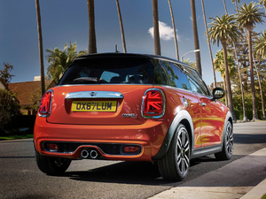 2018COOPER S HARDTOP w^