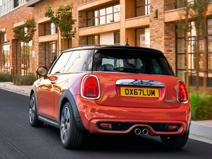 2018COOPER S HARDTOP w^