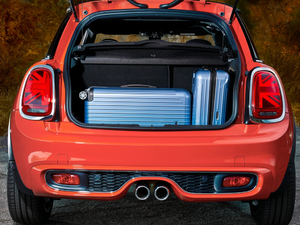 2018款COOPER S HARDTOP 空间座椅