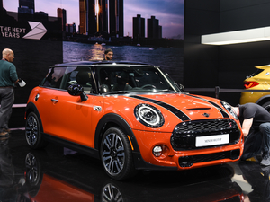 2018款COOPER S HARDTOP 左前45度