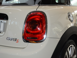 20185-DOOR COOPER SEVENo(j) (ji)^