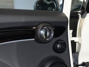 20185-DOOR COOPER SEVENo g