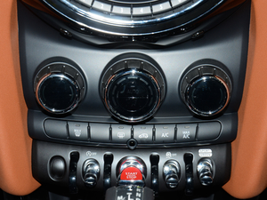 20185-DOOR COOPER SEVENo {{