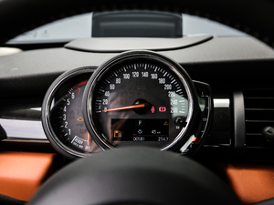 2018T 2.0T COOPER S ˇg(sh) x