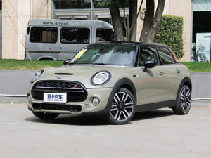 2018款五门版 2.0T COOPER S 艺术家 左前45度