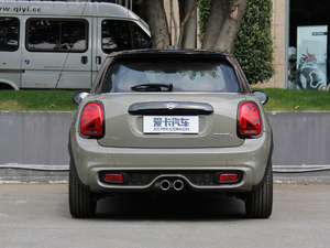 2018款五门版 2.0T COOPER S 艺术家 正后	
