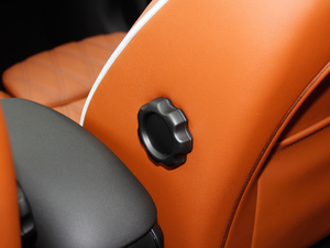 2018T 2.0T COOPER S ˇg g