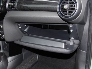 2018T 2.0T COOPER S ˇg(sh) 