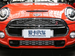 2018款三门版 2.0T COOPER S 经典派 中网
