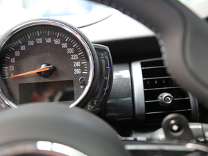 2018T 2.0T COOPER S  п؅^