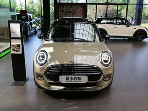 2018款五门版 1.5T COOPER 经典派 正前