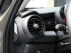 2018T 1.5T COOPER  g