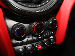 2018T 2.0T COOPER S ِ܇ п؅^