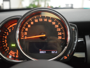 2018T 1.5T ONE PLUS п؅^(q)