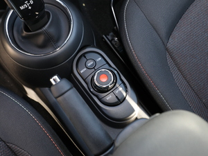 2018T 1.5T ONE PLUS п؅^(q)