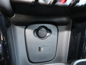 2018T 1.5T ONE PLUS п؅^