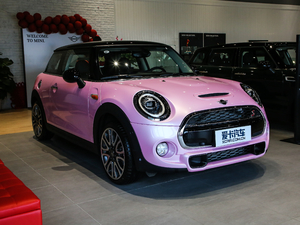 2018款三门版 2.0T COOPER S 艺术家 整体外观