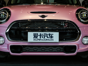 2018款三门版 2.0T COOPER S 艺术家 中网