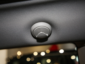 2018T 2.0T COOPER S ˇg g