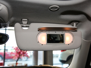 2018T 2.0T COOPER S ˇg g