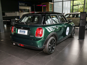 2018款五门版 1.5T COOPER 艺术家 整体外观