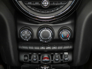 2018T 1.5T COOPER  {{