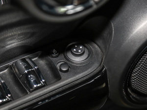 2018T 1.5T COOPER ˇg g