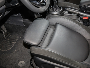 2018T 1.5T COOPER ˇg g