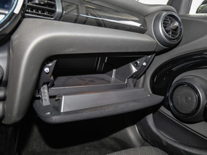 2018T 1.5T COOPER ˇg 