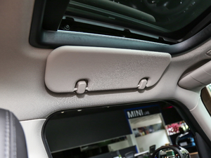 2018T 1.5T COOPER ˇg g