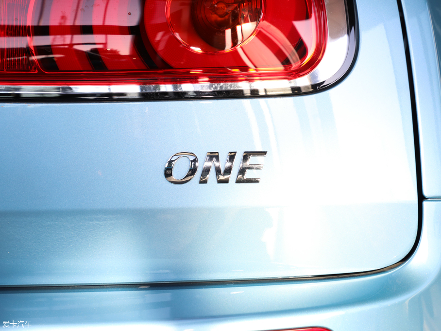 2018MINI CLUBMAN ONE CLUBMAN ؄e