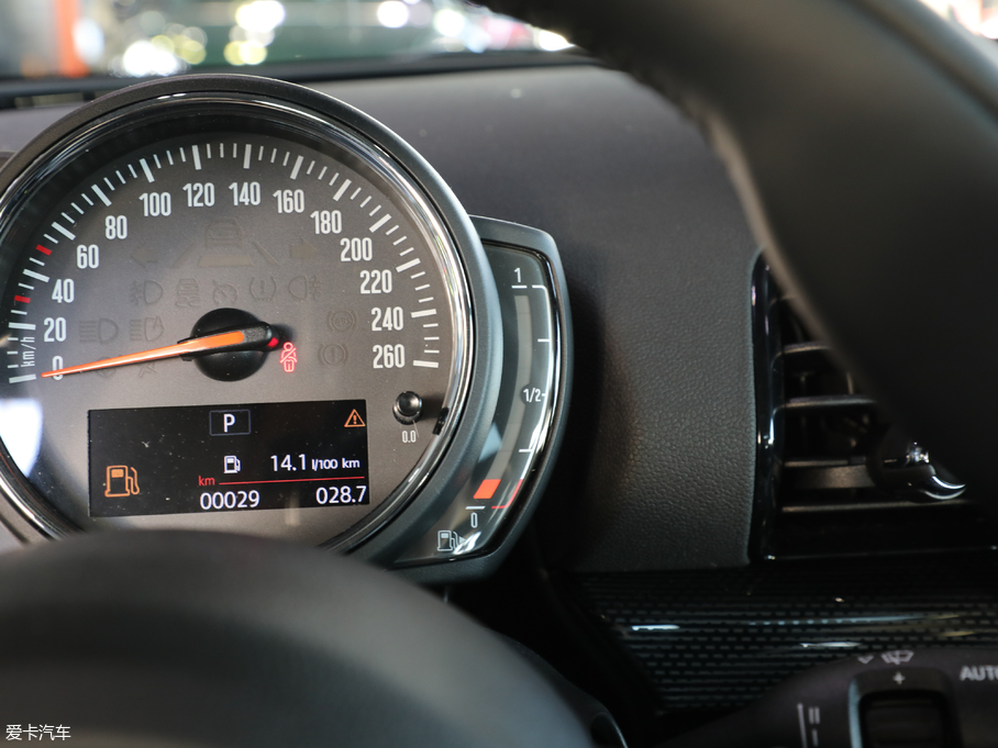 2018MINI CLUBMAN ONE CLUBMAN ؄e