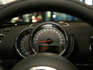 20182.0T COOPER S  x