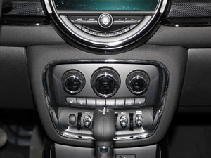 20182.0T COOPER S  {{