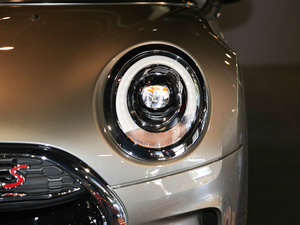 20182.0T COOPER S ˇg 