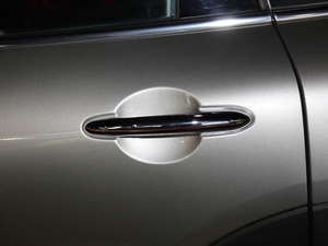 20182.0T COOPER S ˇg ^