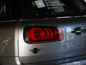 20182.0T COOPER S ˇg ^