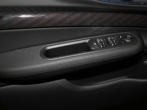 20182.0T COOPER S ˇg g