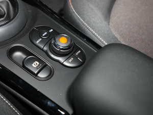 2018ONE CLUBMAN ؄e п؅^(q)