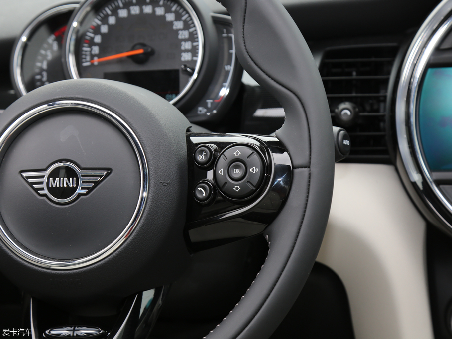 2018MINI CABRIO 1.5T COOPER CABRIO ˇg