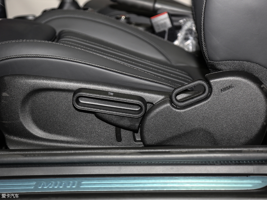 2018MINI CABRIO 1.5T COOPER CABRIO ˇg