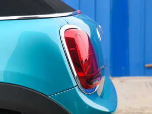 20181.5T COOPER CABRIO ˇg ^