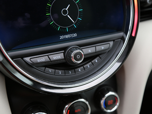 20181.5T COOPER CABRIO ˇg(sh) п؅^(q)