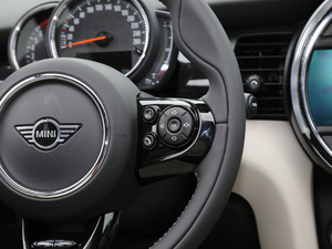 20181.5T COOPER CABRIO ˇg(sh) п؅^(q)