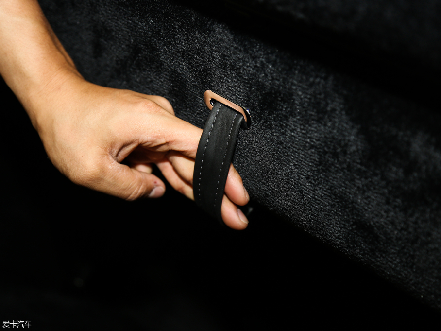 2019����Ӱ Bespoke�߼����ư�