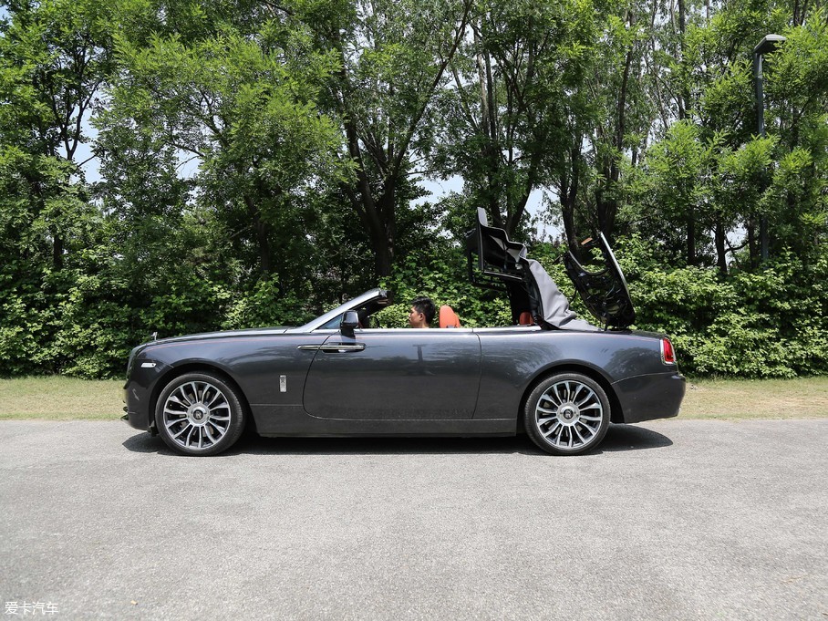 2019����Ӱ Bespoke�߼����ư�