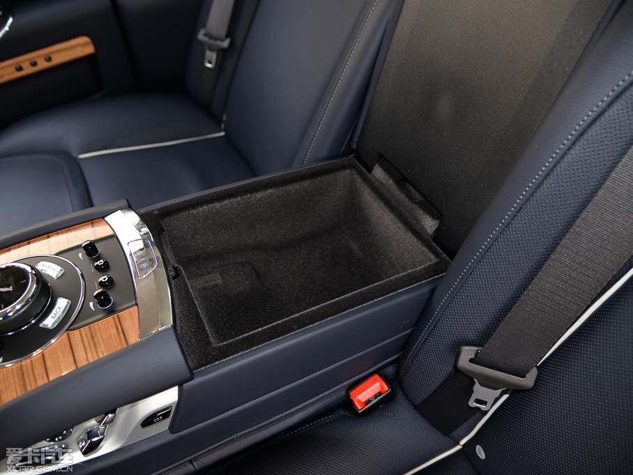 2015˼ Series II L(zhng)